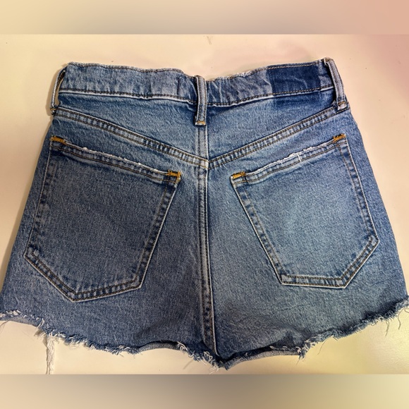 American Eagle Shorts - Picture 2 of 3